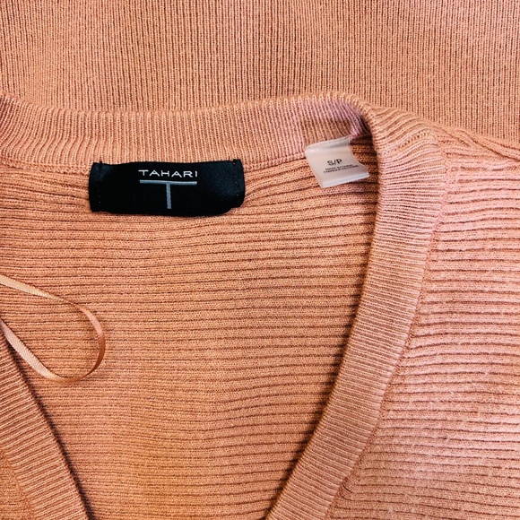 T Tahari Long Sleeve V-Neck Knit Sweater - Picture 2 of 6